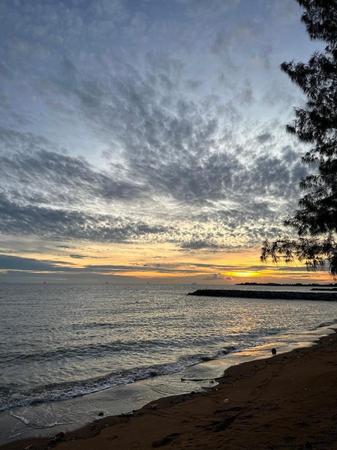 Beach N Breeze Glamping Malacca Exterior foto